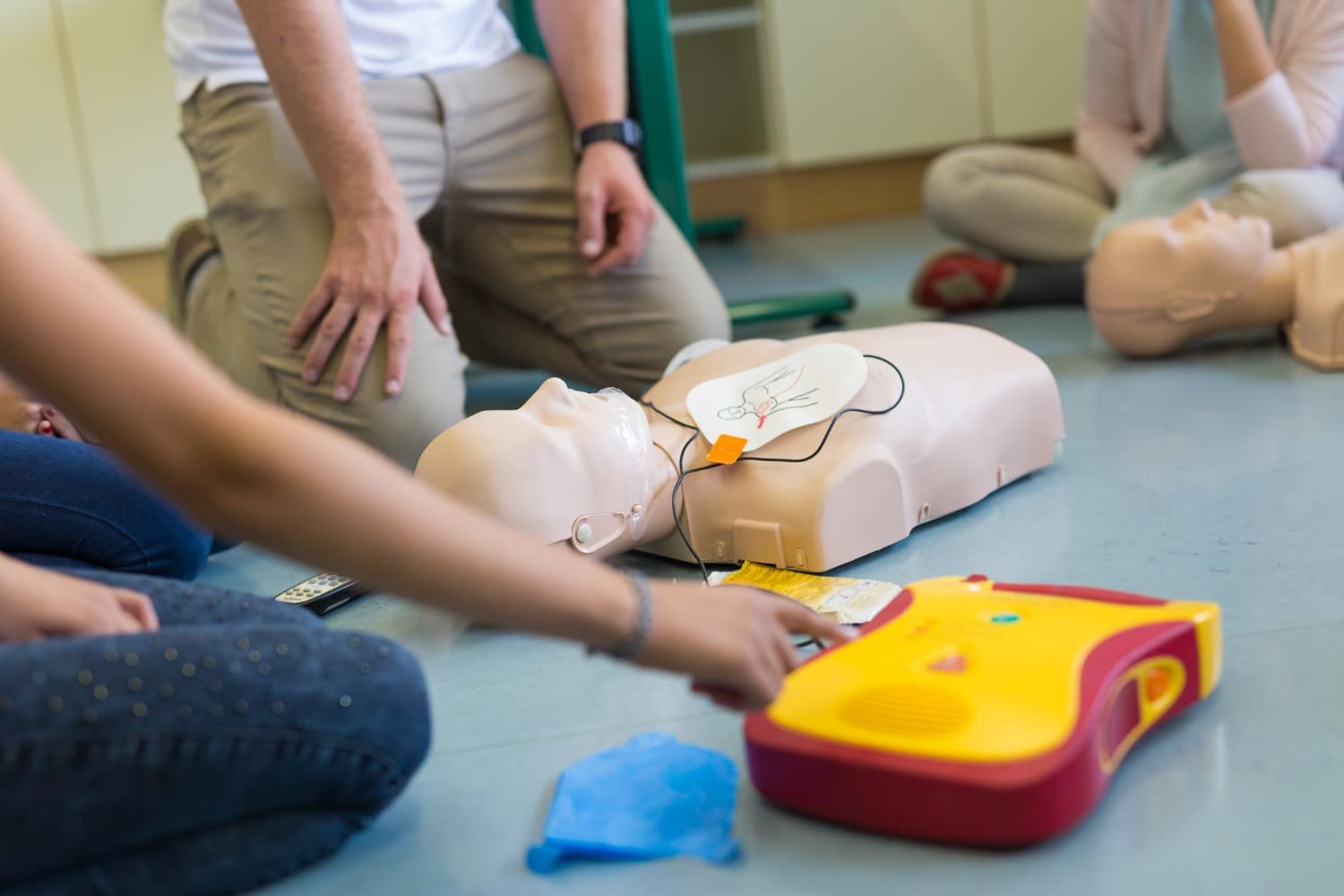 Choosing the Best AED for Workplace Safety in Canada